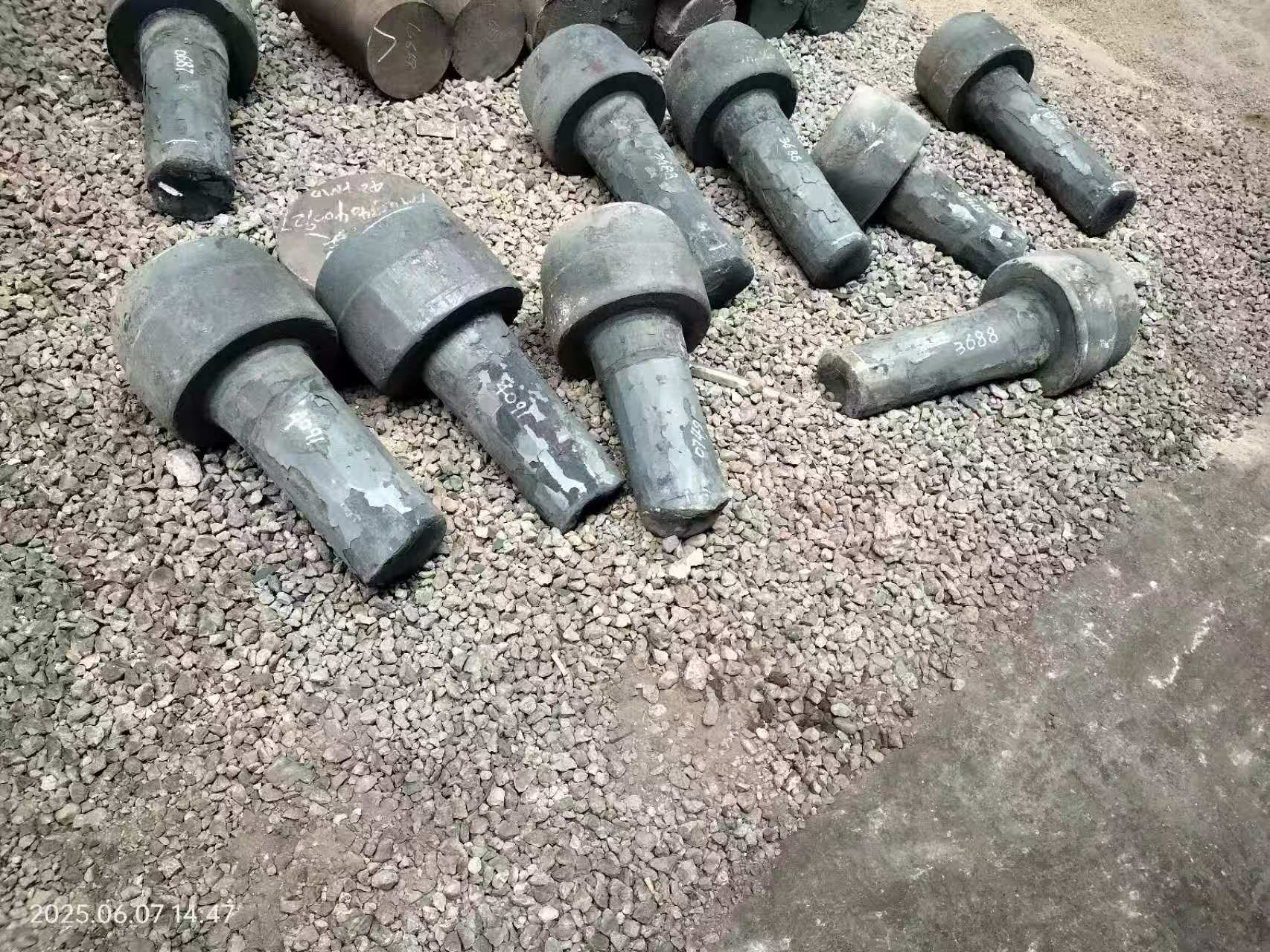 Kuinka parantaa lentokonetakeiden suorituskykyä säätämällä lämpötilaa ja painetta